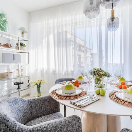 Apartament Marine Charm